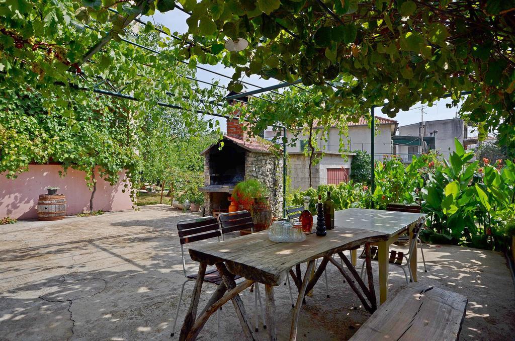 Apartments Green Garden Vodice Exterior foto